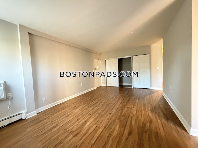 Bronsdon St., Boston