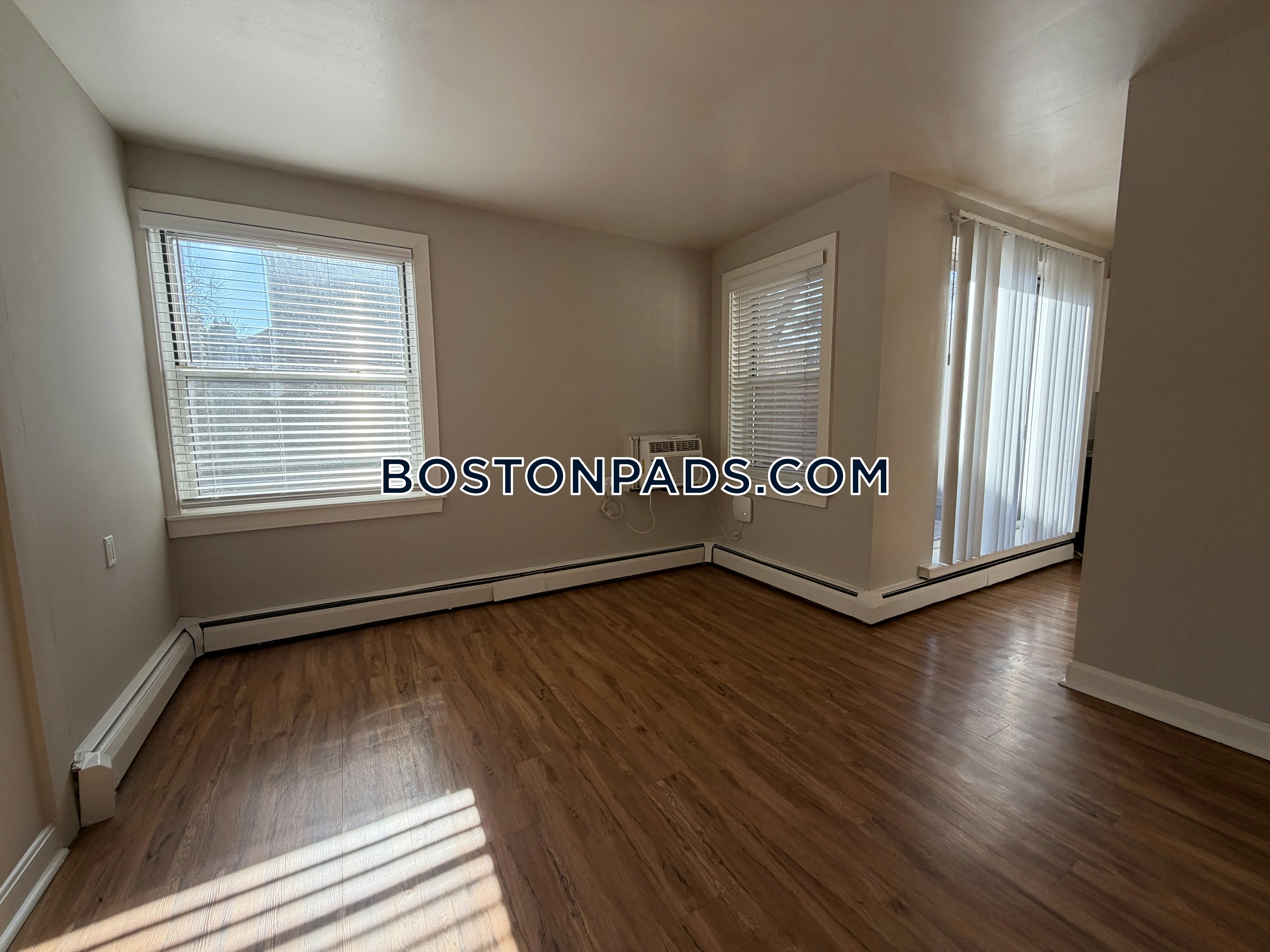 North Brighton - Brighton, Boston, MA - 3 Beds, 1 Bath - $3,660 - ID#8024905