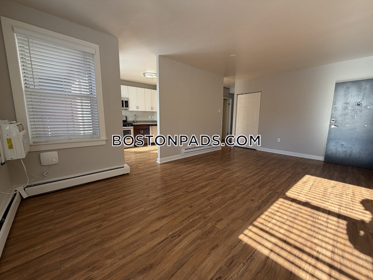 Bronsdon St., Boston