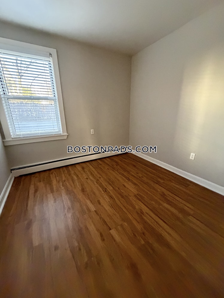 Bronsdon St., Boston