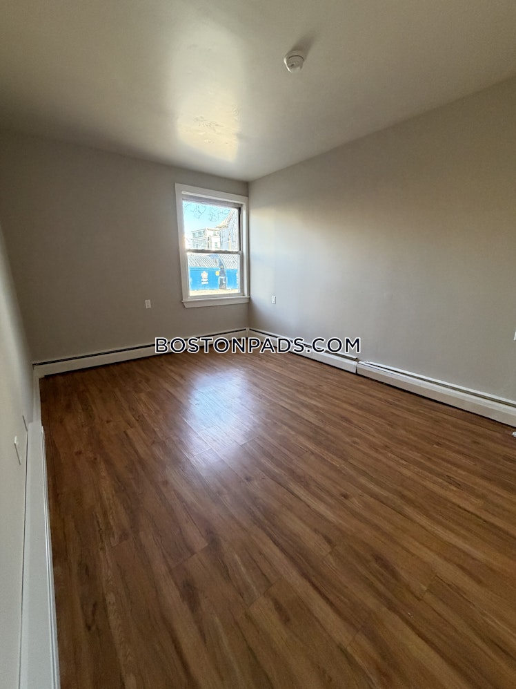 Bronsdon St., Boston