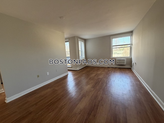 Boston - $3,640+ /mo