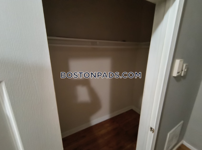 Boston - $2,350+ /month