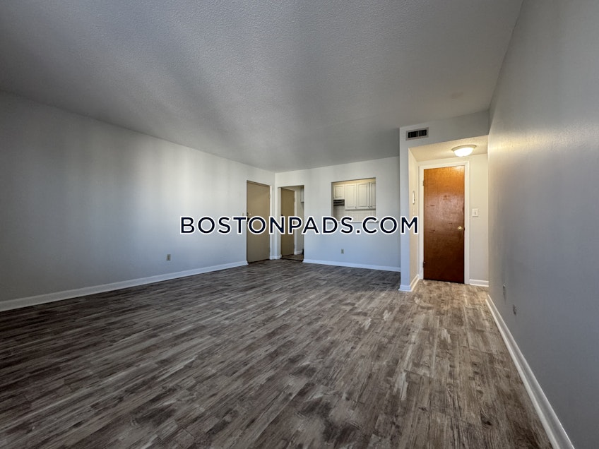 Cambridge - $3,400+ /month