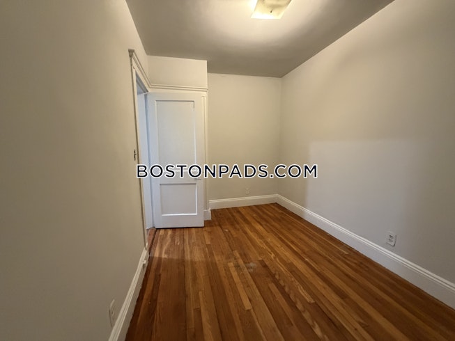 Boston - $2,500+ /mo