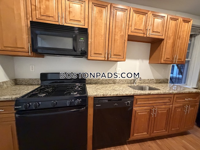 Boston - $2,500+ /mo