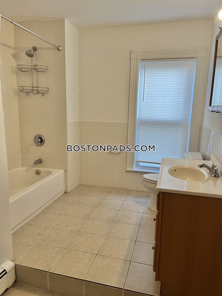 Washburn Ter., Brookline