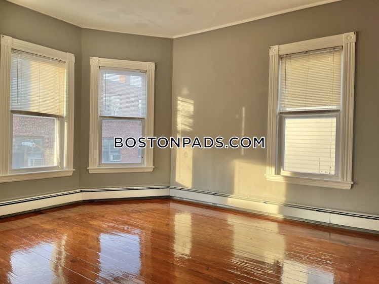 Washburn Ter., Brookline