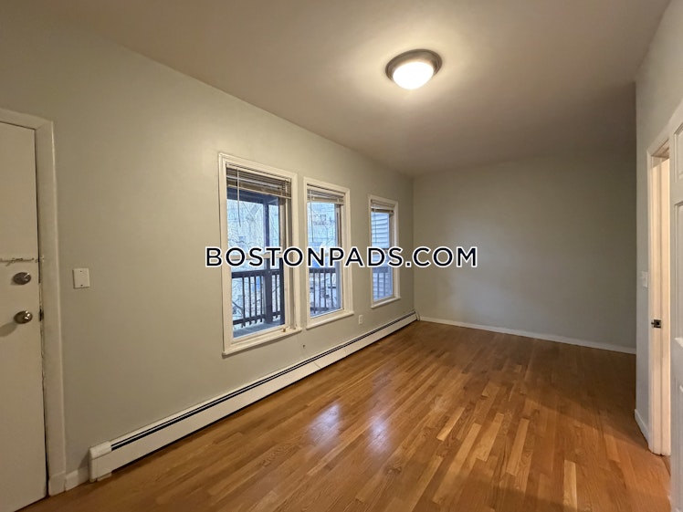 Meridian St., Boston