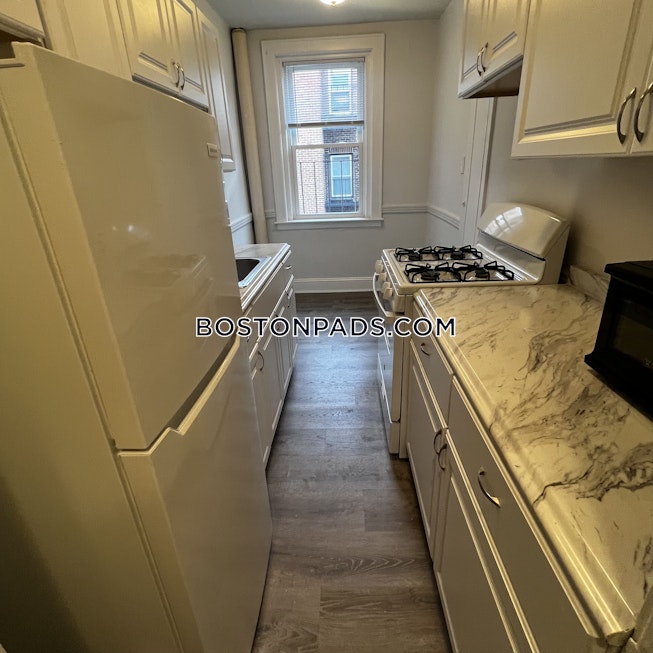 Somerville - $1,950+ /mo