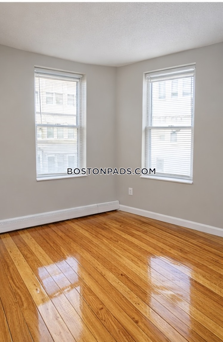 Shawmut St., Chelsea