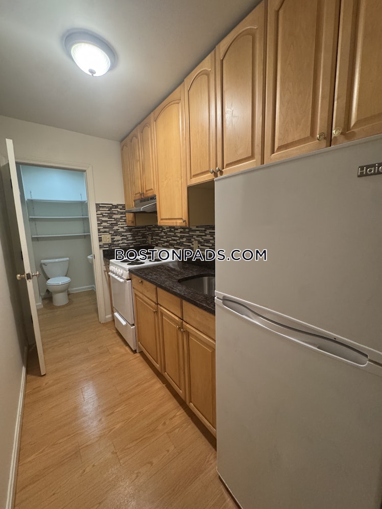 Shepherd Ave., Boston