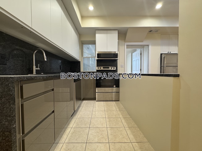 Brookline - $4,400+ /mo