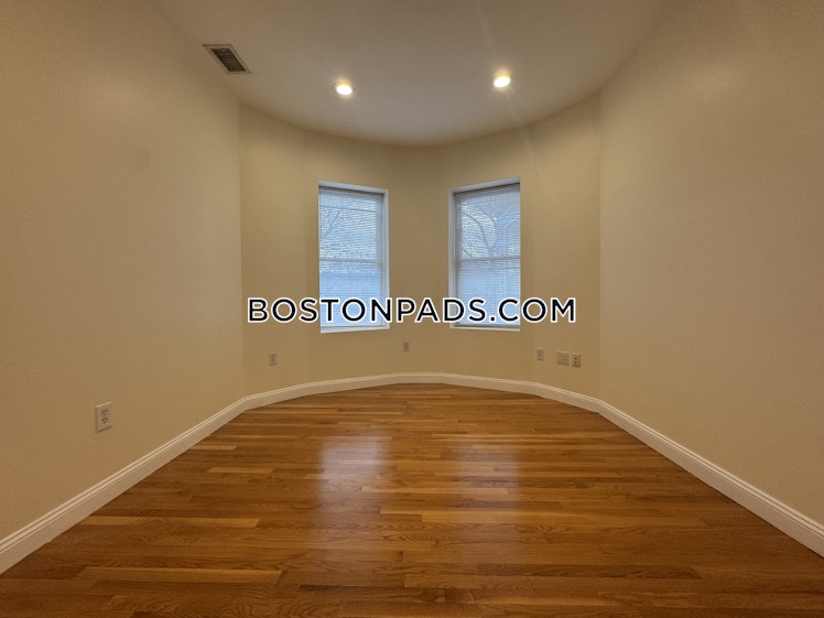 Beacon St., Brookline