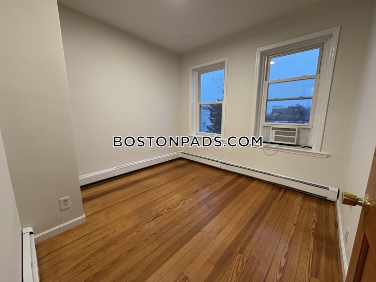 Litchfield St., Boston