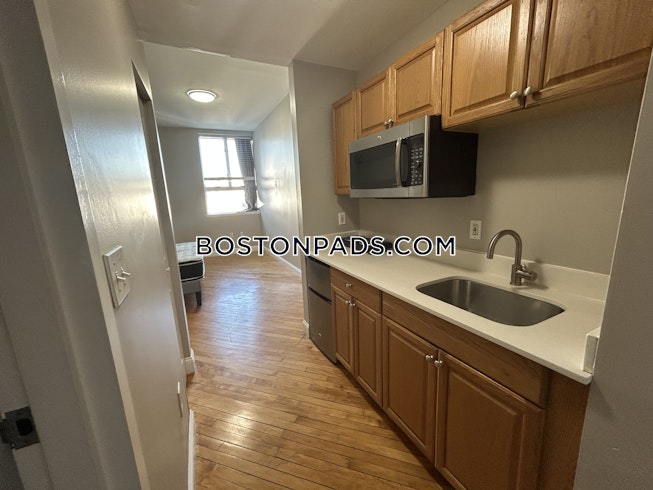 Winthrop - $1,800+ /mo