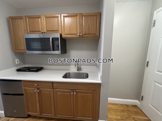 Winthrop - $1,800+ /mo