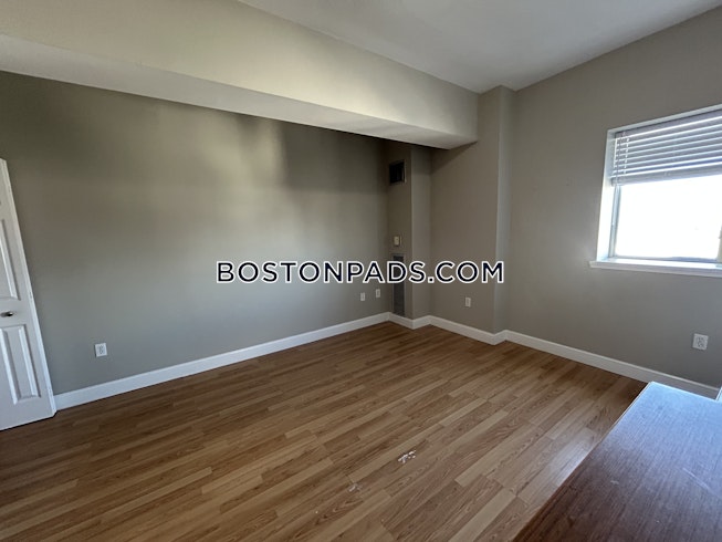 Winthrop - $1,800+ /mo