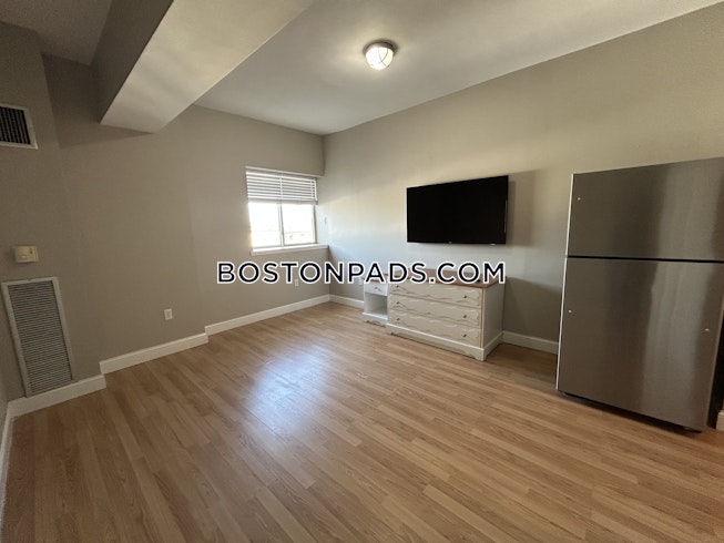 Winthrop - $1,800+ /mo