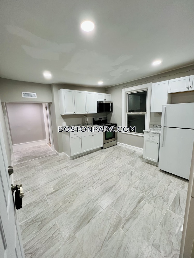 Humphreys St., Boston