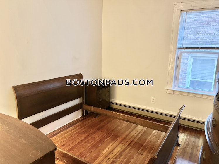 Chilcott Place, Boston