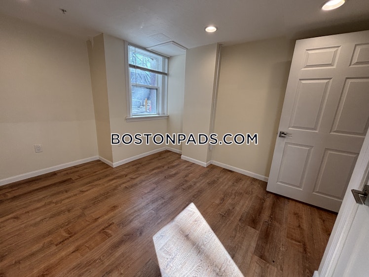 Beacon St., Brookline