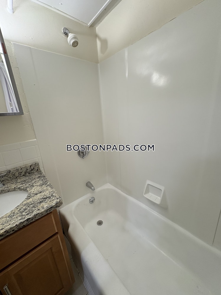 Babcock St., Brookline