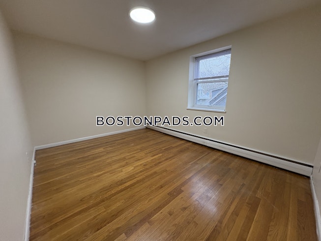 Brookline - $3,100+ /mo