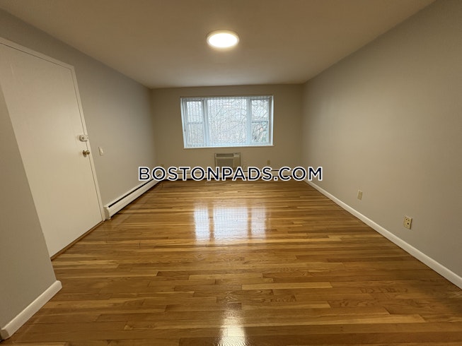 Brookline - $2,900+ /mo