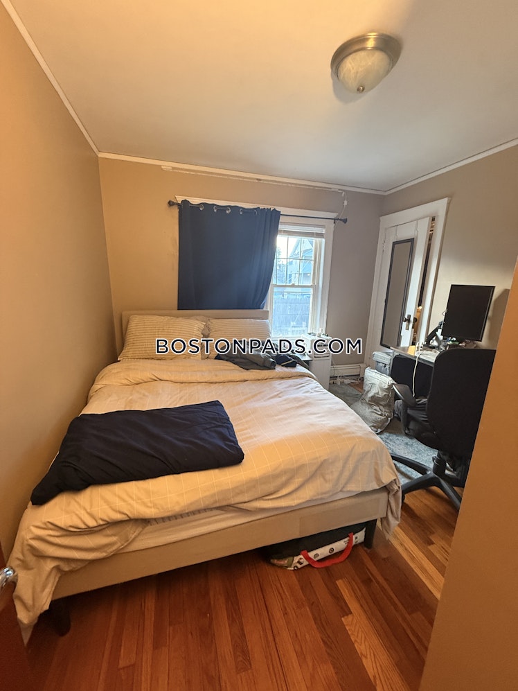 Goldsmith Ave., Medford