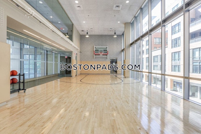 Boston - $2,750+ /mo