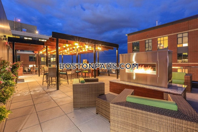 Boston - $2,750+ /mo