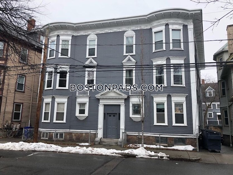 Brook St., Brookline