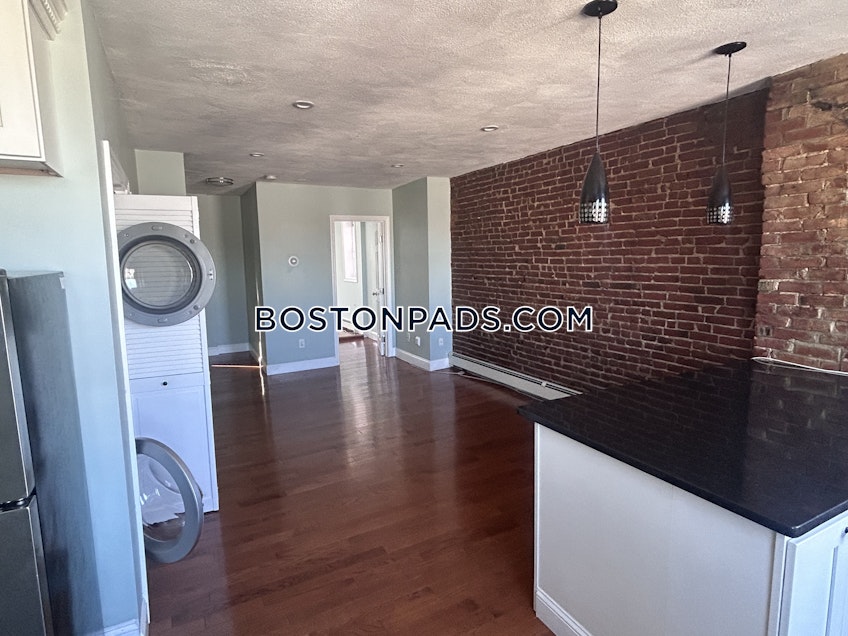 Boston - $2,950+ /month