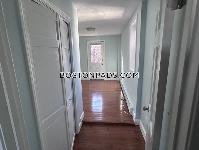 Boston - $2,950+ /mo