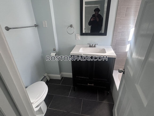 Boston - $2,950+ /mo