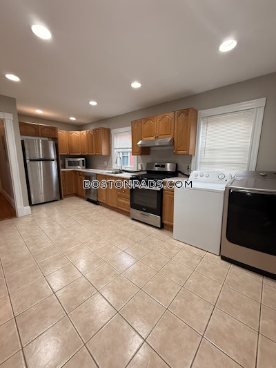 Roxbury Apartment for rent 3 Bedrooms 1 Bath Boston - $3,500 No Fee
