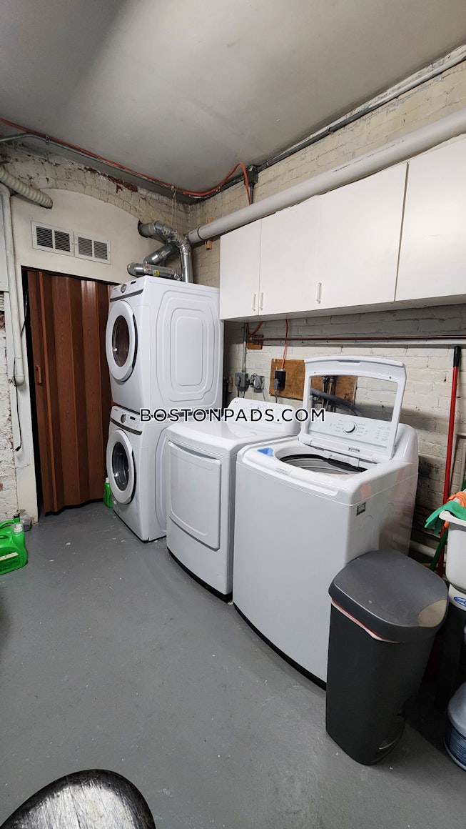 Boston - $3,500+ /mo