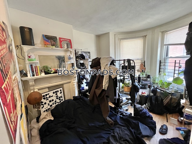 Roxbury Crossing - $4,050+ /mo