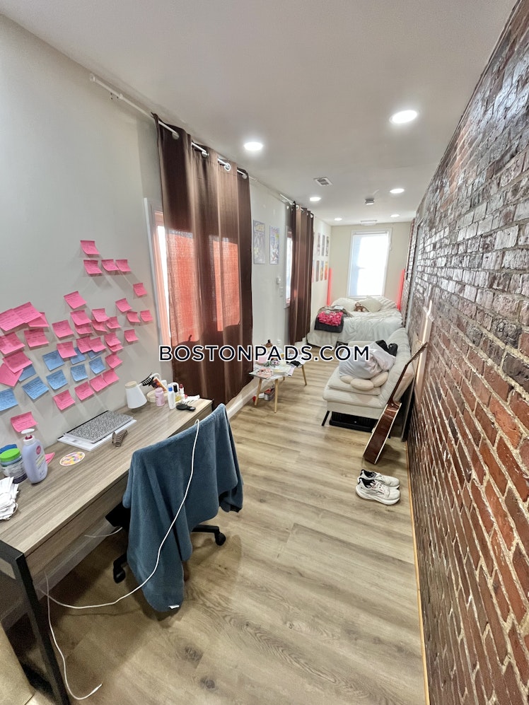 Copenger St., Boston