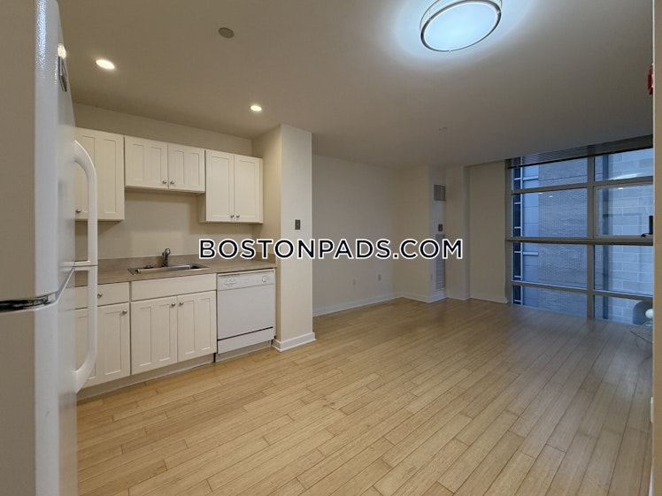 Boylston St., Boston