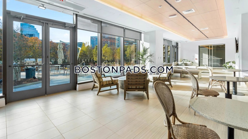 Boston - $5,200+ /month