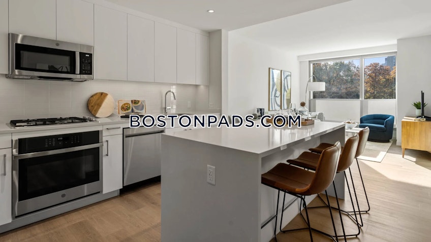 Boston - $5,700+ /month