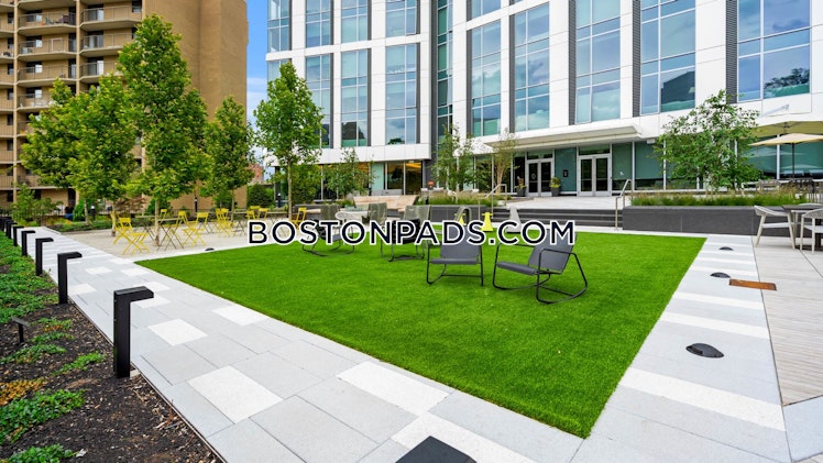 Lomasney Way., Boston