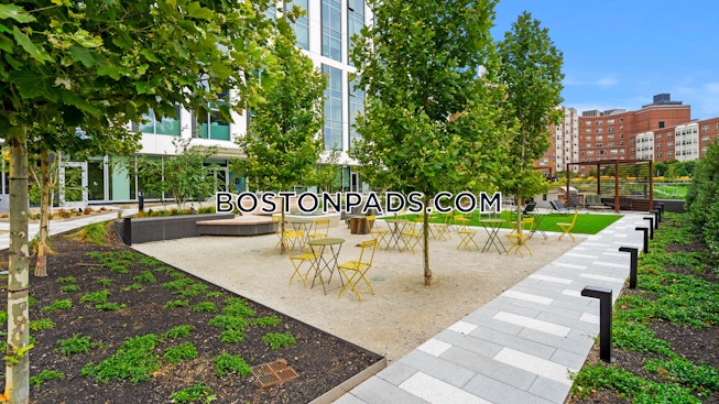Boston - $3,705+ /mo