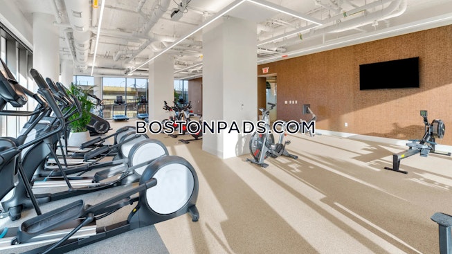 Boston - $5,700+ /mo