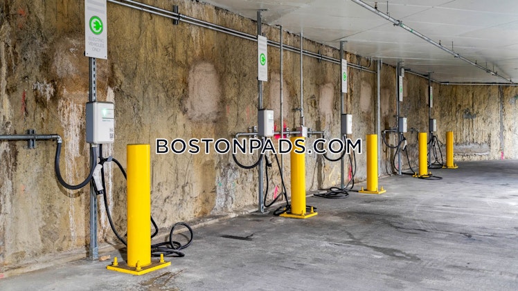 Lomasney Way., Boston