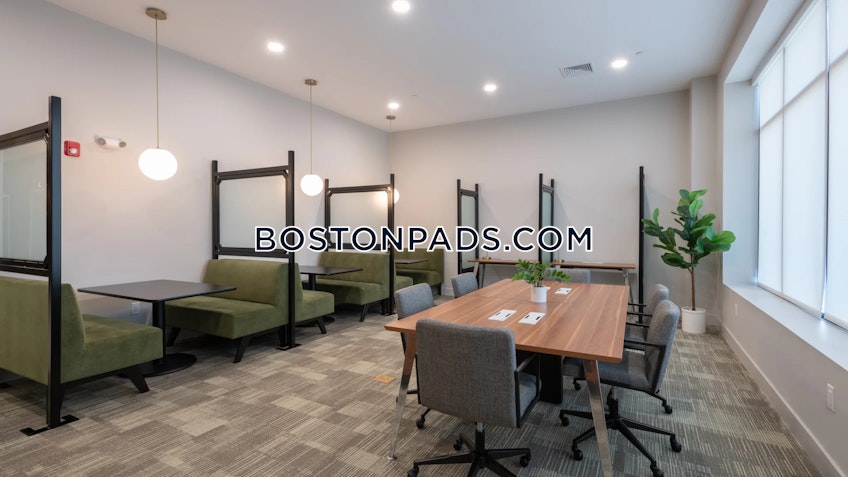 Weymouth - $2,725+ /month