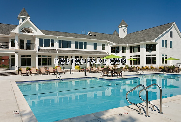 Hampden Dr., Norwood