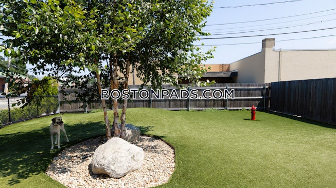 Norwood - $3,140+ /mo